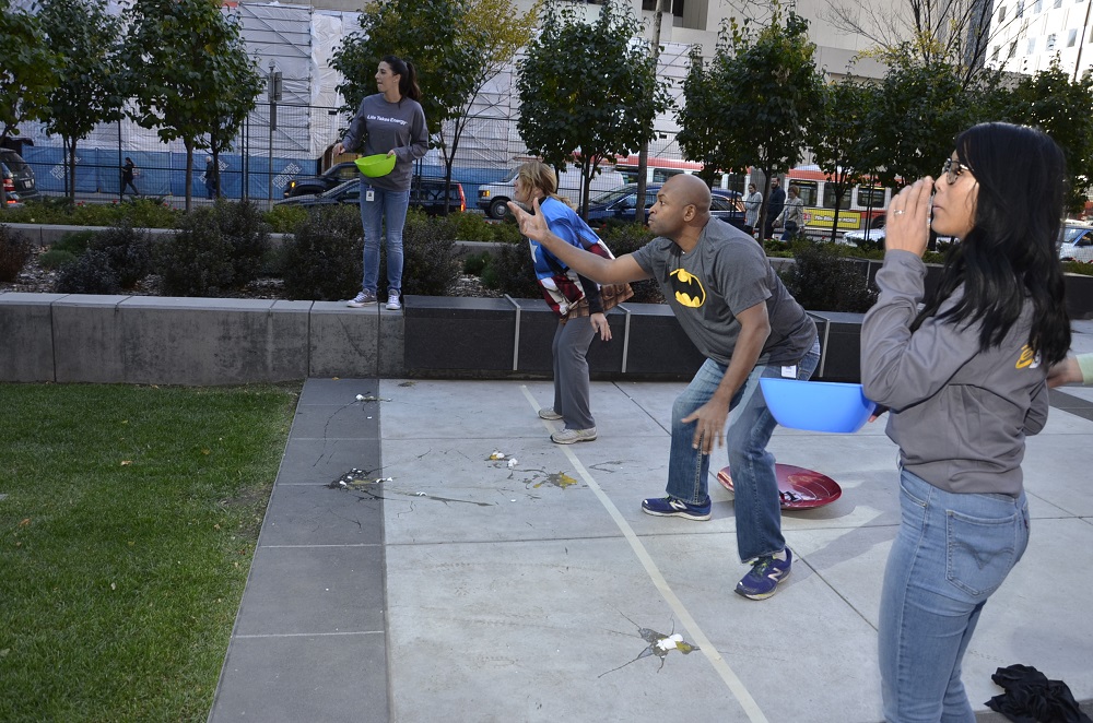 Egg tossing game