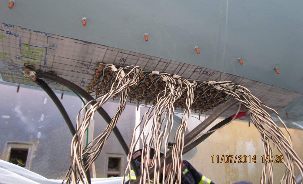 Electric field mapping equipment for pipelines