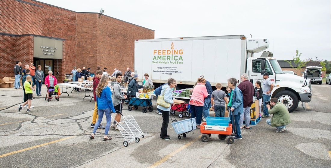 Food bank truck at community center