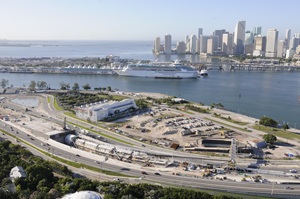 Tunnel construction in a port city