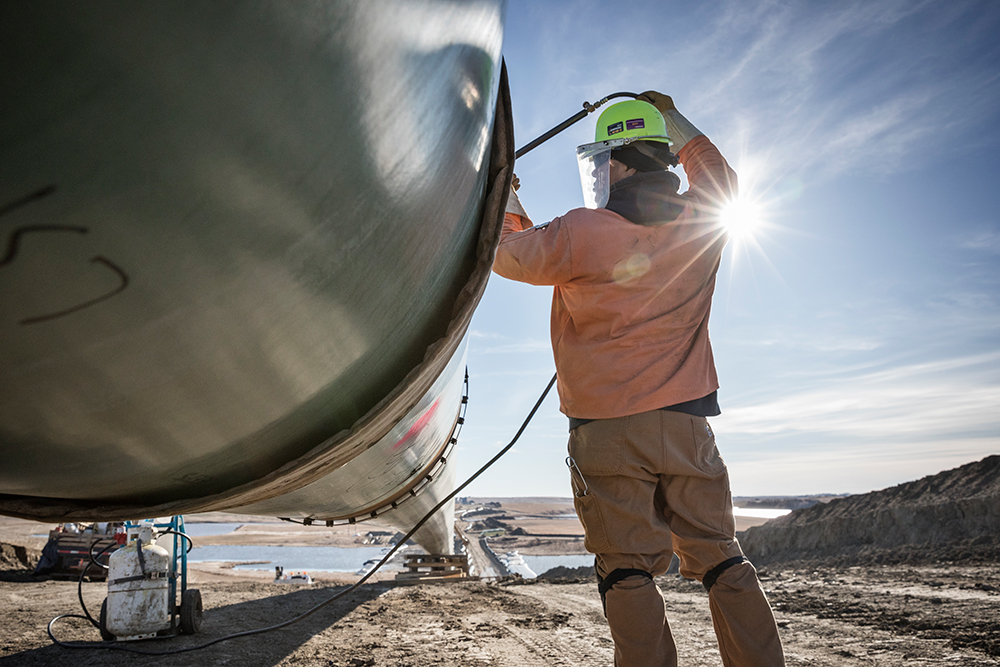 pre-heating the pipeline
