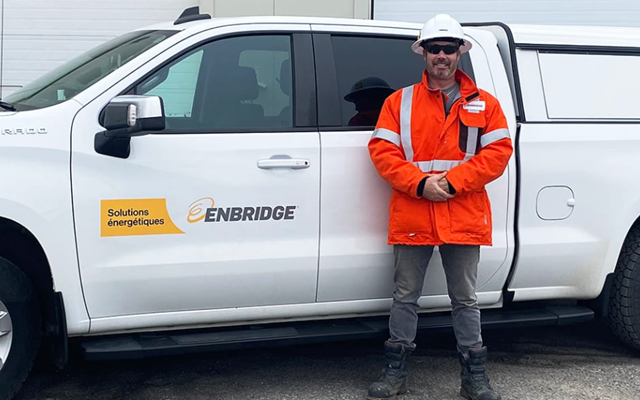 Worker in front of a truck