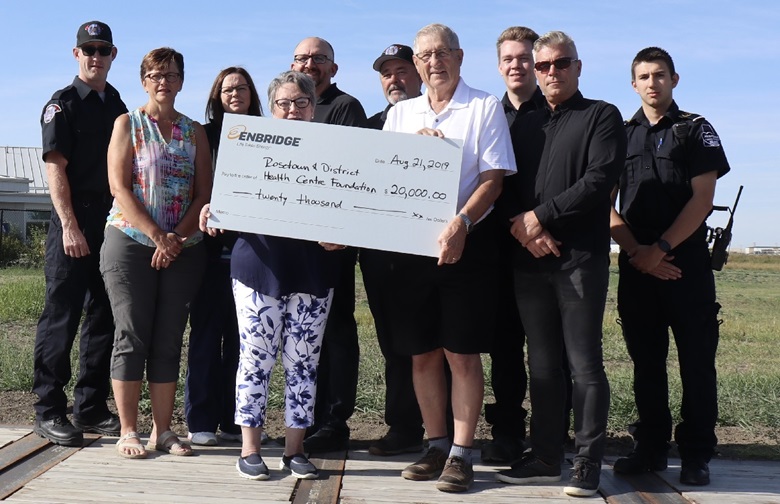 Rosetown_cheque_presentation